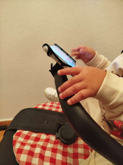 Soporte móvil coche de bebe